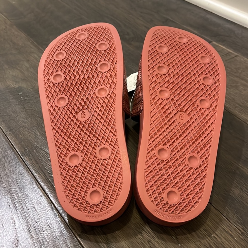 Adidas Adilette Premium Slides Sandals Shoes Made in Italy CQ2236 pink Women’s 8 - Picture 10 of 11